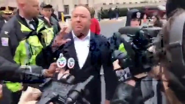 To view this video, become a TotalVOM member.